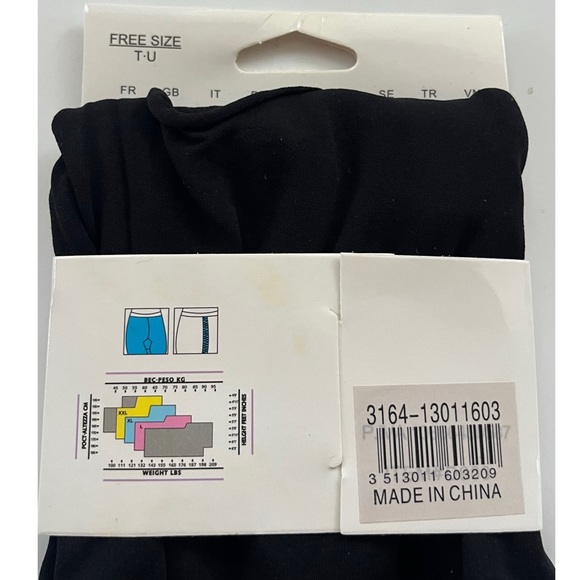 Wang Sheng Women’s Black Ripped Fashion Leggings One Size - Picture 5 of 5